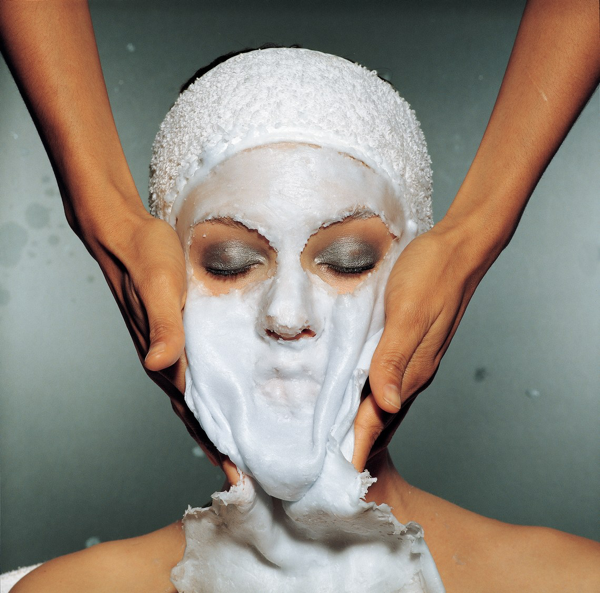 Get a natural, instant facelift – without the surgery