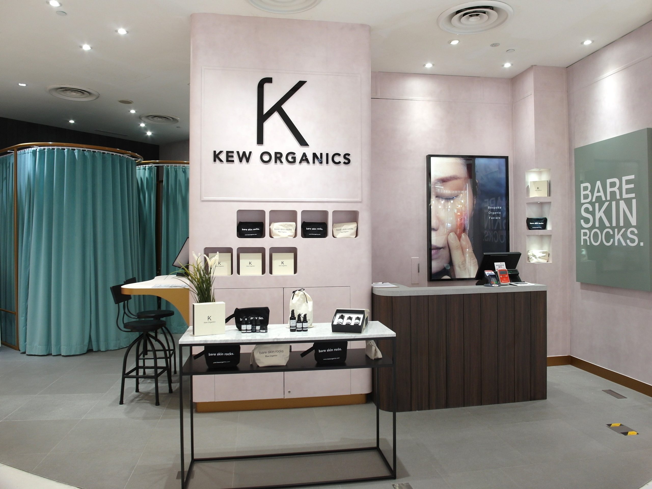 STYLE NEWS: NEW STORES FROM POMELO, UNIQLO, KEW ORGANICS AND KRISSHOP – THE STRAITS TIMES 26 NOV 2020