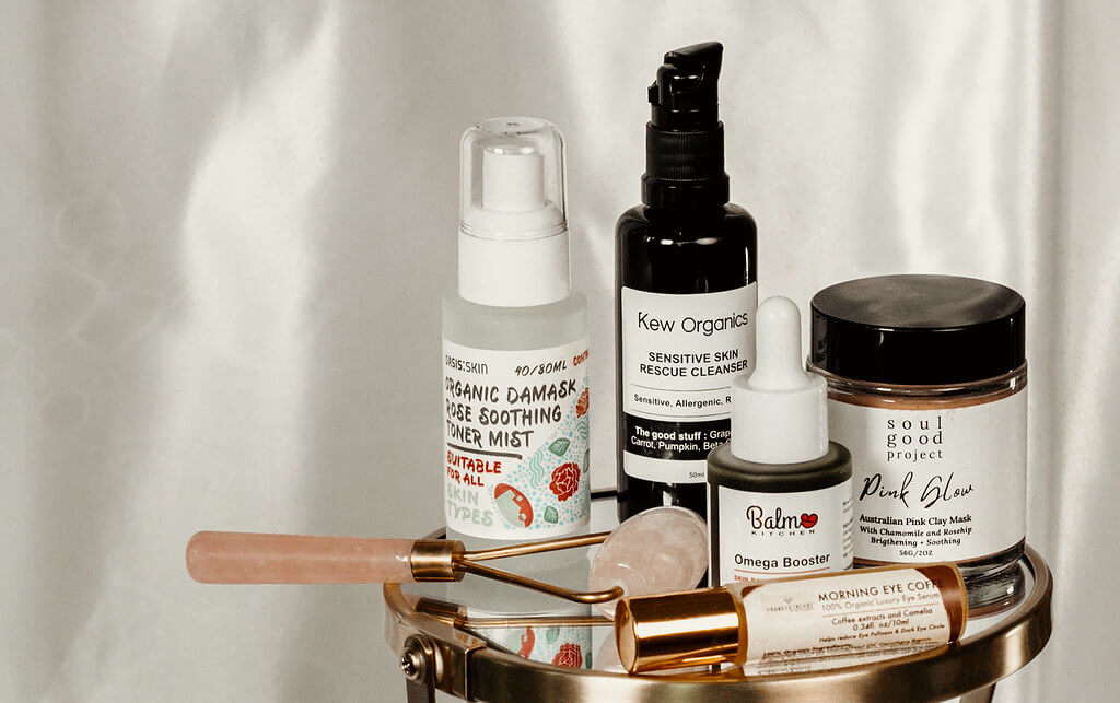 HOW A STRICTLY ORGANIC & NATURAL SKINCARE ROUTINE REVOLUTIONISED MY SKIN – DC EDIT 14 JULY 2020