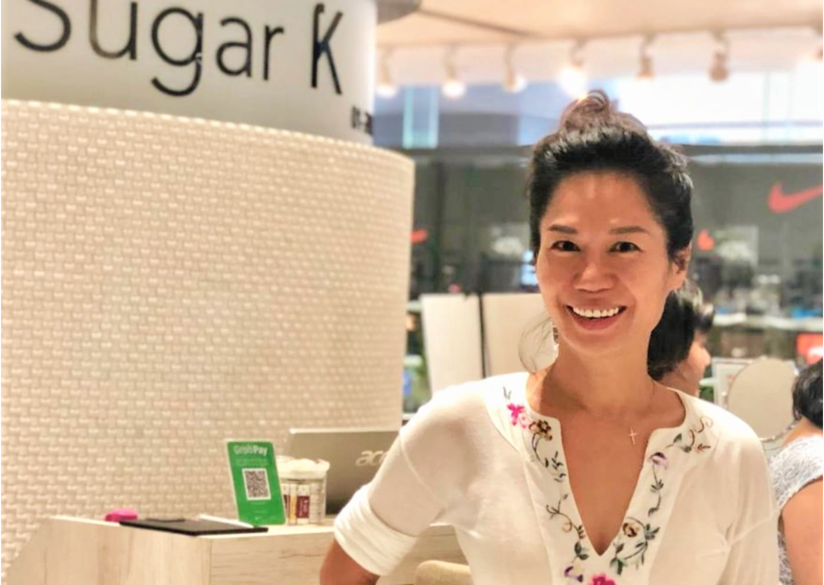 Cool mum: Lily Kew on running an award-winning beauty business while kicking ass as a mum - Honeykids 18 Oct 2019